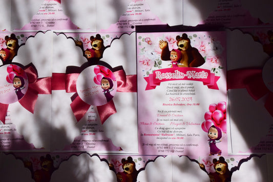 Invitatie Botez cu Plic si Fundita, Maşa şi Ursul- Model B135