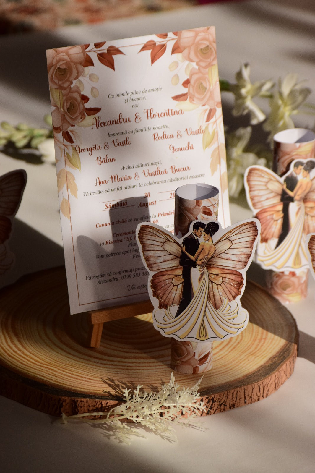Invitație de Nuntă handmade personalizata cu Fluture Elegant - Model N114