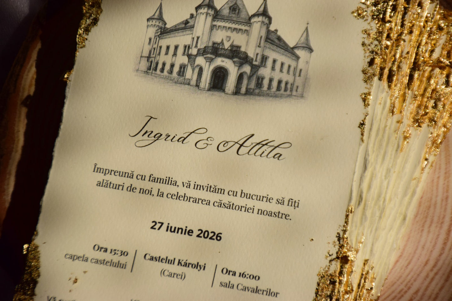 Invitatie Nunta rulata cu sigiliu si foita aurie - Model N280